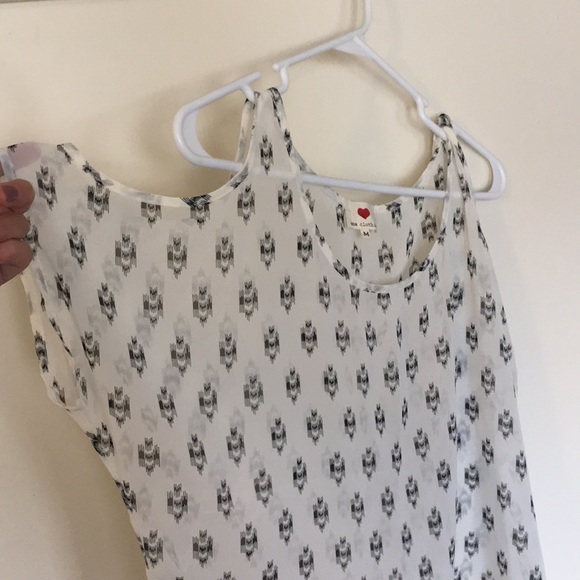 Blouse - Picture 2 of 3